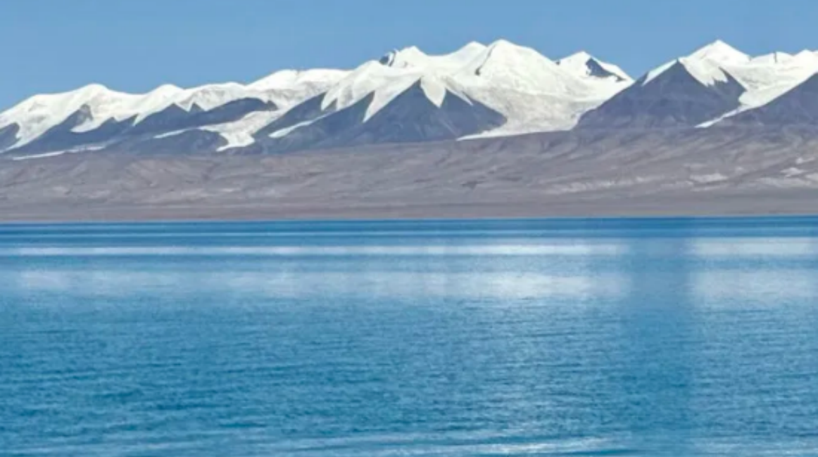 Hala Lake: A Plateau Pearl Hidden Deep in the Qilian Mountains of Qinghai