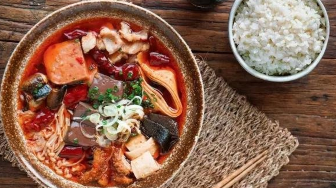 The Fiery Soul of Sichuan: A Journey Through Mao Xue Wang‌