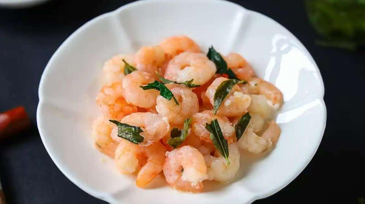 Dragon Well Shrimp: A Taste of China's Elegant Harmony