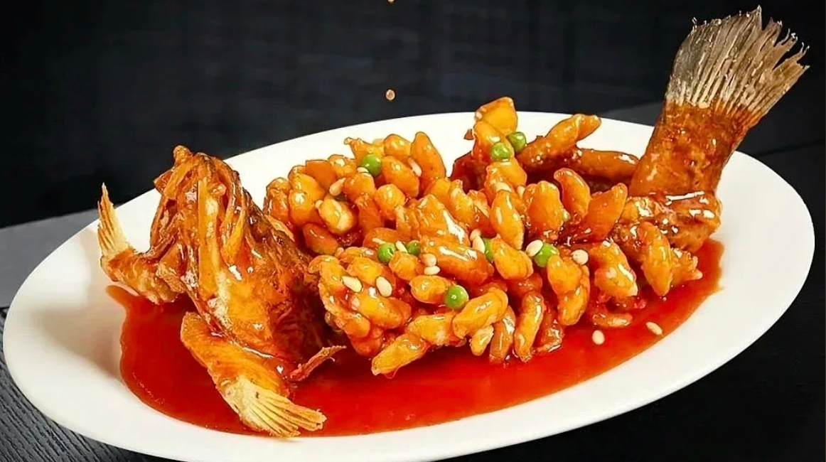 The Golden Delicacy of Jiangsu: The Story of Squirrel Fish‌