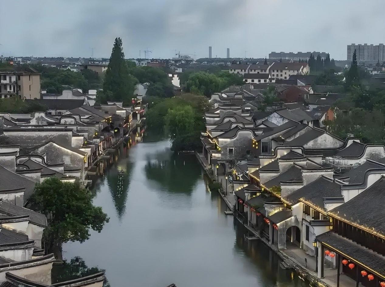 Water Town Whisper Nanxun, an ancient town in Jiangnan that has been treated by time