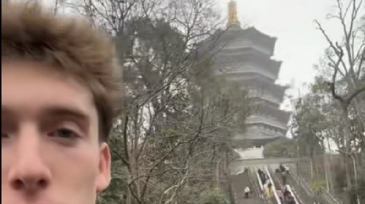 West Lake Leifeng Pagoda