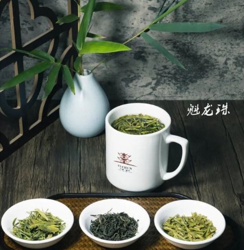 A Century of Time in Tea Snacks