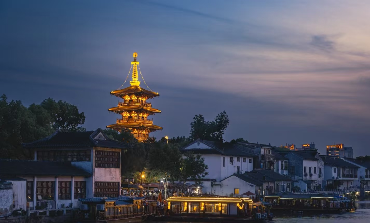 From Miaoli Puming Pagoda Yard to Hanshan Temple